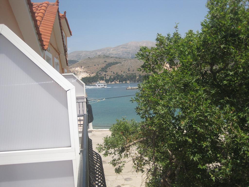 Marina Studios II Argostoli  Habitación foto